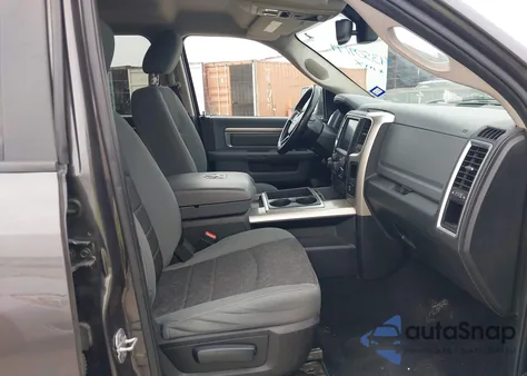 2015 Ram 1500 Lone Star z USA, uszkodzony, nr VIN 1C6RR6LT1FS506270